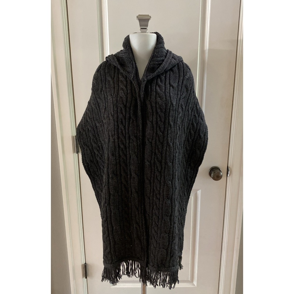 Aran Crafts Hooded Scarf Ireland One Size Gray Merino Wool Cable Knit Fringe